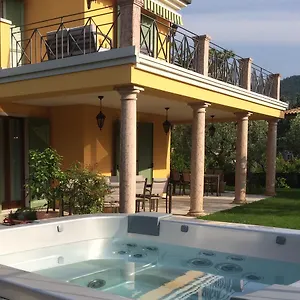https://bb-anna-garda.hotelinveneto.com